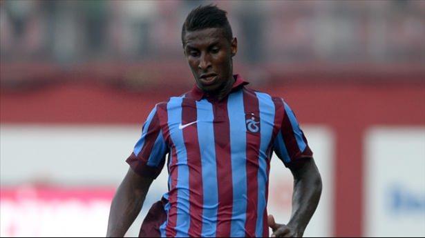 <p>Kévin Constant, Trabzonspor'dan Bologna'ya gitti. Bonservissiz</p>