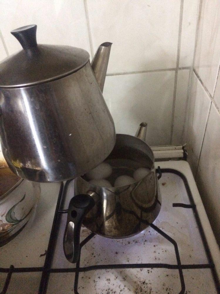 <p>Hele kahvaltıda hem çay demlemek, hem de yumurta haşlamak istiyorsanız bu hiç imkansız değil</p>