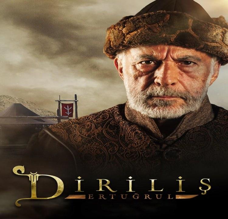 <p>Diriliş Ertuğrul'un yapım şirketi Tekden Film'den yapılan açıklamaya göre, Erden Alkan, 22 Ekim Cumartesi akşamı evinde geçirmiş olduğu kalp krizi nedeni ile Marmara Üniversitesi Eğitim ve Araştırma Hastanesine yatırıldı. Geçirmiş olduğu operasyon sonrasında yoğun bakıma alındığı öğrenilen Alkan'ın doktorlarının süreci takip ettiği bildirildi.</p>
