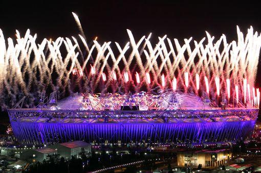 2- Yaz Olimpiyatları Yaz Olimpiyatları 348 milyon dolarla ikinci sırada. Geçtiğimiz yaz Londra’da düzenlenen olimpiyatları ABD’de yaklaşık 220 milyon kişi izledi