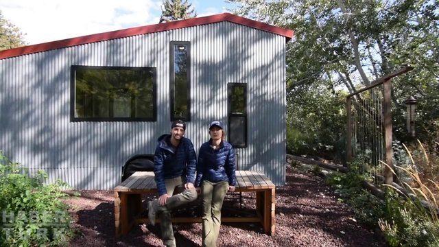 <p><strong>EVLERİNİ DE YANLARINDA GÖTÜRÜYORLAR</strong></p>

<p>ABD'nin Washington eyaletinin Yakima bölgesinde yaşayan Robert ve Samantha adındaki genç çift, üniversiteden mezun olduktan sonra hayallarinin evini inşa etmeye karar verdiler.</p>
