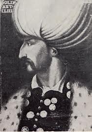 <p>Yavuz Sultan Selim’in hobisi kuyumculuktur. Şiire meraklıydı. Nitekim bazı Türkçe şiirlerinin yanında Farsça bir divanı da vardır ve Almanya’da basılmıştır. Ayrıca Osmanlı padişahları içerisinde çok okumaktan dolayı gözlerinin bozulduğunu ve bu yüzden gözlük taktığını bildiğimiz ilk padişah, Yavuz’dur.</p>