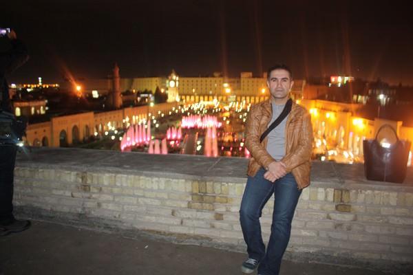 Fazla olmasa da şehir turu kale önünde molayı zorunlu kılıyor..