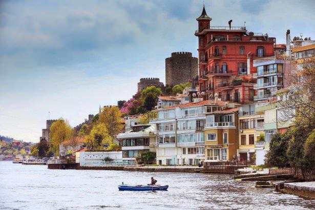 <p>Istanbul @aditzt</p>
