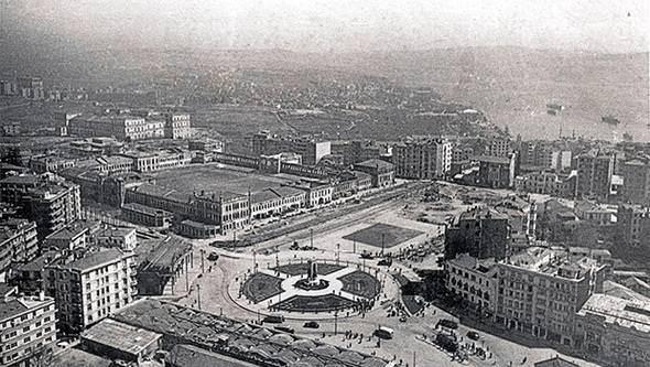 <p>Taksim Meydanı 1929</p>

<p> </p>
