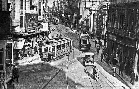 <p>İstiklal Caddesi 1927</p>

<p> </p>
