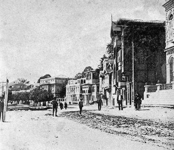 <p>Büyükdere Sahil 1912</p>

<p> </p>
