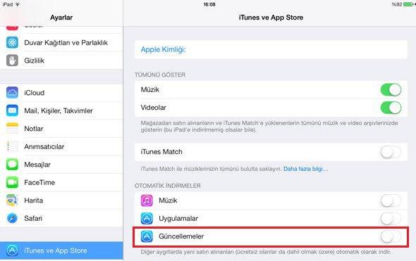 <p>Uygulama güncellemelerini durdurun<br />
<br />
Evet, hepimiz uygulamaların otomatik güncellenme özelliğinin iPhone’a gelmesine çok sevindik. Ama itiraf edelim, telefonun açık olması bir miktar daha önemli. (Ayarlar > iTunes & App Store > Otomatik İndirme > Güncellemeler)</p>
