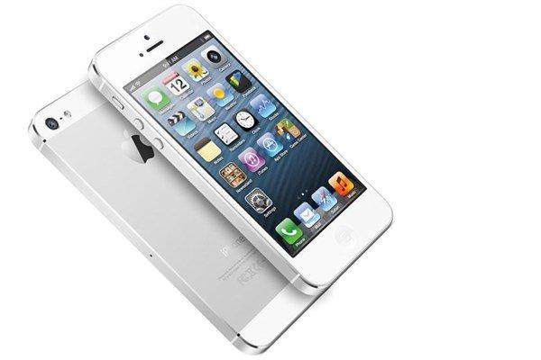 <p><strong>iPhone 5</strong><br />
123.8 milimetre</p>
