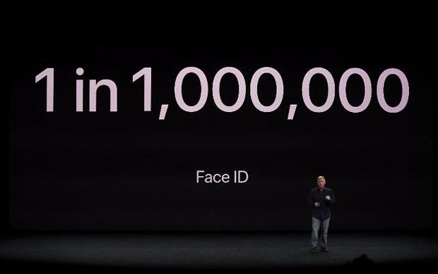 <p>iPhone X altı çekirdekli Apple A11 Bionic işlemcisinden gücünü alıyor. </p>