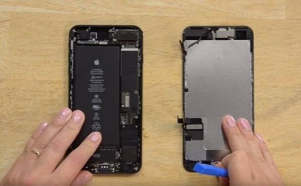 <p>Ve ön ile arka taraf ikiye ayrılmış oldu!</p>
