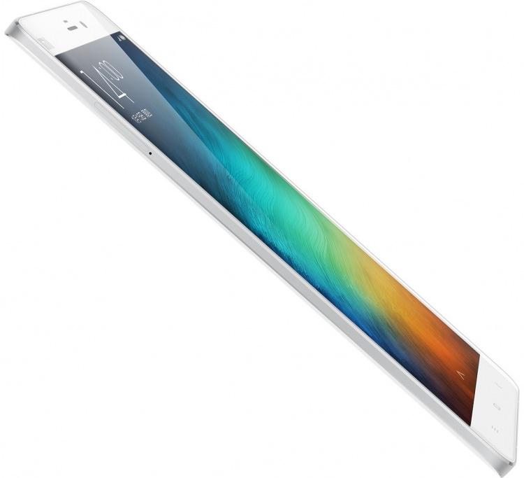 <p>Çin'in önde gelen teknoloji markalarından Xiaomi'nin ürettiği Mi Note 2 model telefonu satışa çıktı, cihaz 1 dakika bile geçmeden tükendi.</p>