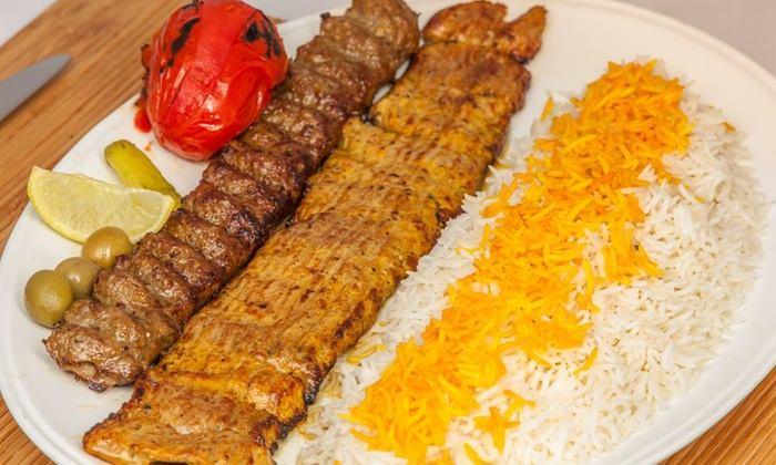 <p>Fars murfağından da izler taşıyan İran'ın kebap çeşitleri yiyenleri mest ediyor. <strong>İşte İran mutfağının bilinmeyen lezzetleri...</strong></p>
