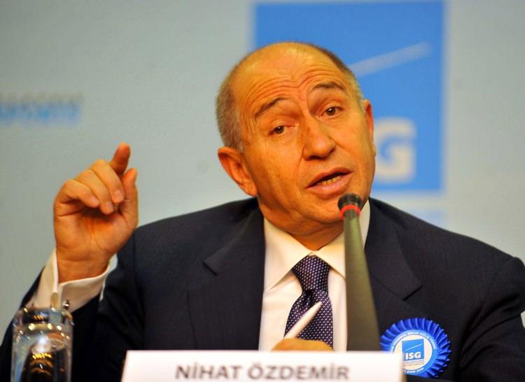 <p>"GEREĞİNİ HEMEN YAPACAĞIZ"</p>

<p>Limak Holding Yönetim Kurulu Başkanı Nihat Özdemir de Cumhurbaşkanı Erdoğan'ın dediklerine yürekten katıldığını ifade ederek, gereğini de hemen yapacaklarını söyledi.</p>
