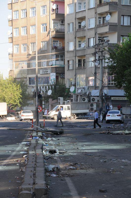 <p><strong>DİYARBAKIR</strong></p>
