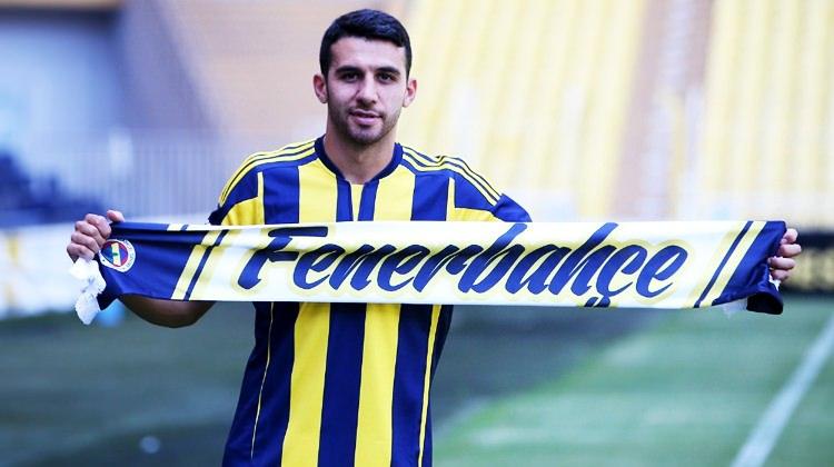 <p>Fenerbahçe Spor Kulübü, Beşiktaş ile sözleşme yenilemeyen İsmail Köybaşı ile sözleşme imzaladı. </p>

<p> </p>
