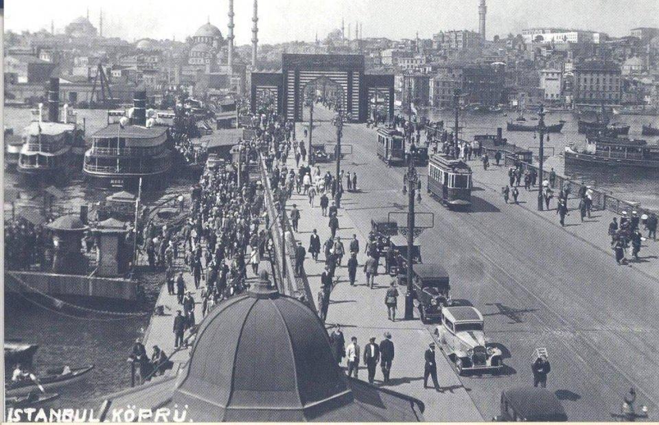 <p>Galata Köprüsü (1920'li yılların sonları)</p>
