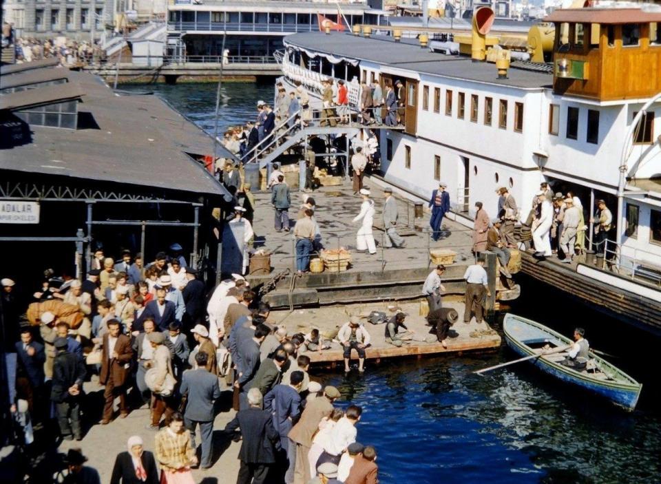 <p>Eminönü (1953)</p>

<p> </p>
