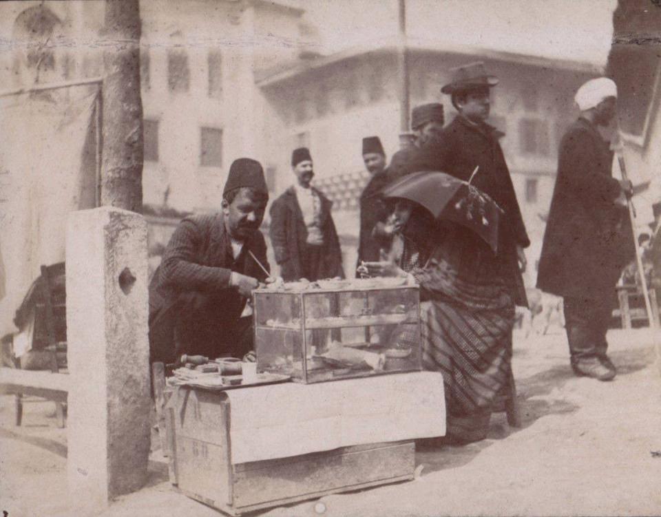 <p>Eski İstanbul sokakları</p>
