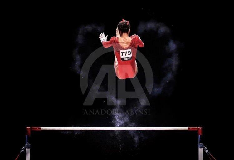 <p><span style="color:#FFFFFF">Getty Images foto muhabiri Ian MacNicol, ''Kalp Şeklinde'' başlıklı fotoğrafıyla ''tekil spor" kategorisinde birincilik ödülüne layık görüldü.<strong> ( Ian MacNicol / Getty Images - Anadolu Ajansı )</strong></span></p>
