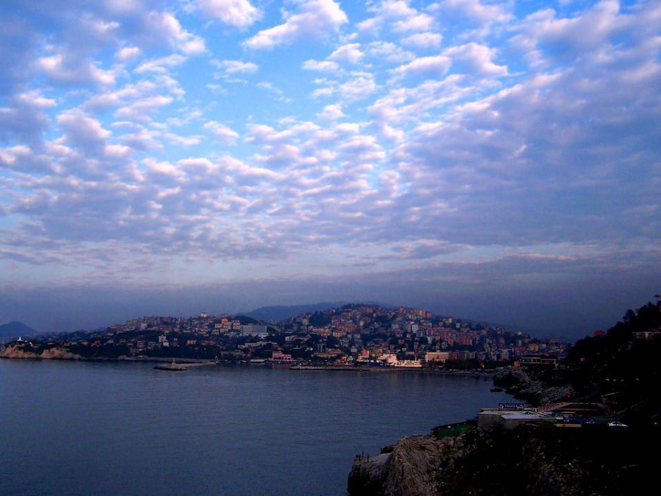 <p><strong>Zonguldak </strong>- 122 bin 592 kişi</p>
