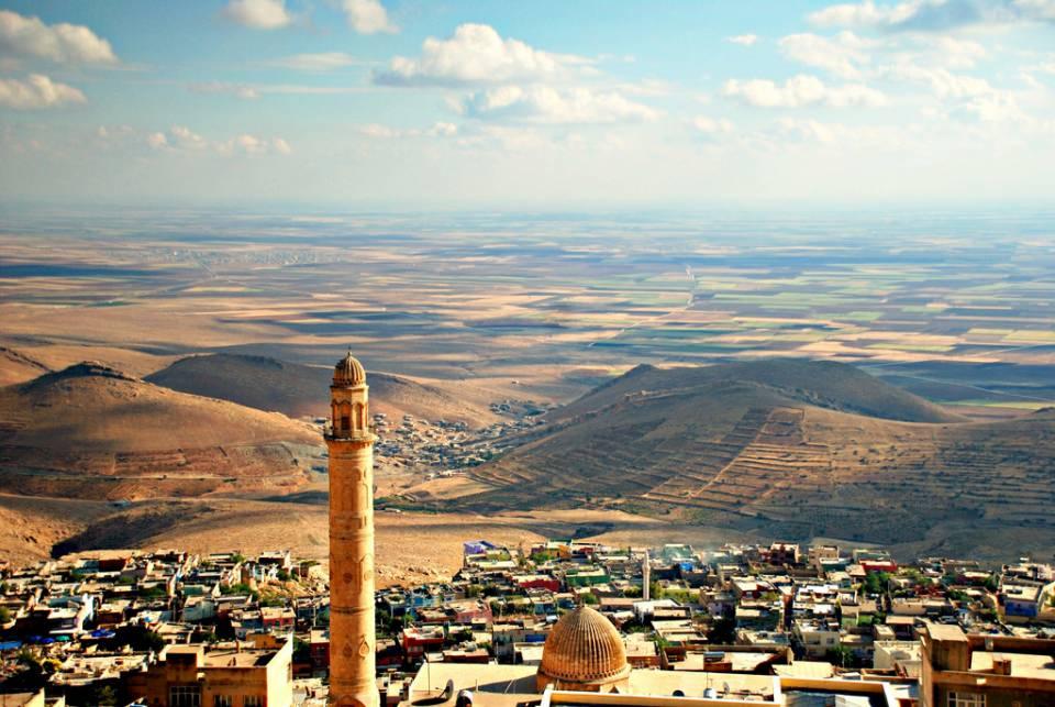 <p><strong>Mardin </strong>- 212 bin 681 kişi</p>