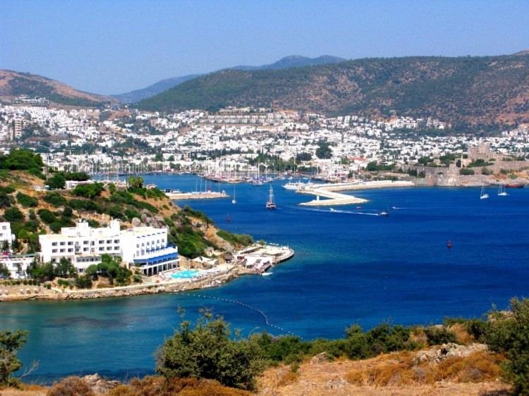 <p><strong>Muğla </strong>- 14 bin 692 kişi</p>
