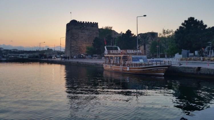 <p><strong>Sinop </strong>- 370 bin 806 kişi</p>
