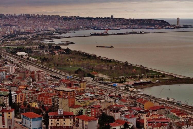 <p><strong>Samsun </strong>- 422 bin 675</p>
