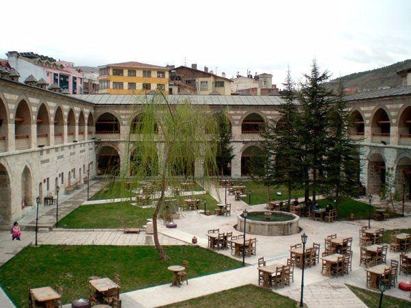 <p><strong>Tokat </strong>- 462 bin 852 kişi</p>
