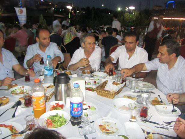 İstanbul'daki Kumrulular iftarda buluştu