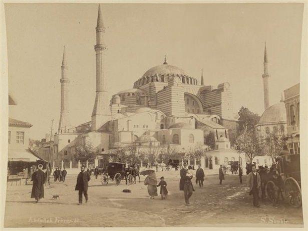 <p>Ayasofya (1870'li yıllar)</p>
