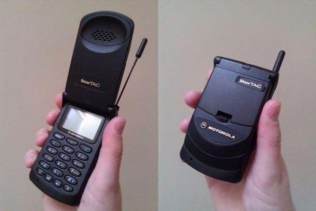<p>Ağırlık: 88 gram <br />
<br />
Boyut: 94 mm × 55 mm × 19 mm <br />
<br />
İşlemci: Motorola MicroTac serisi</p>
