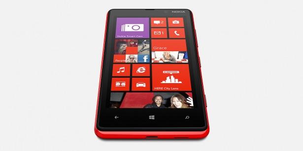 <p>Nokia Lumia 820</p>
