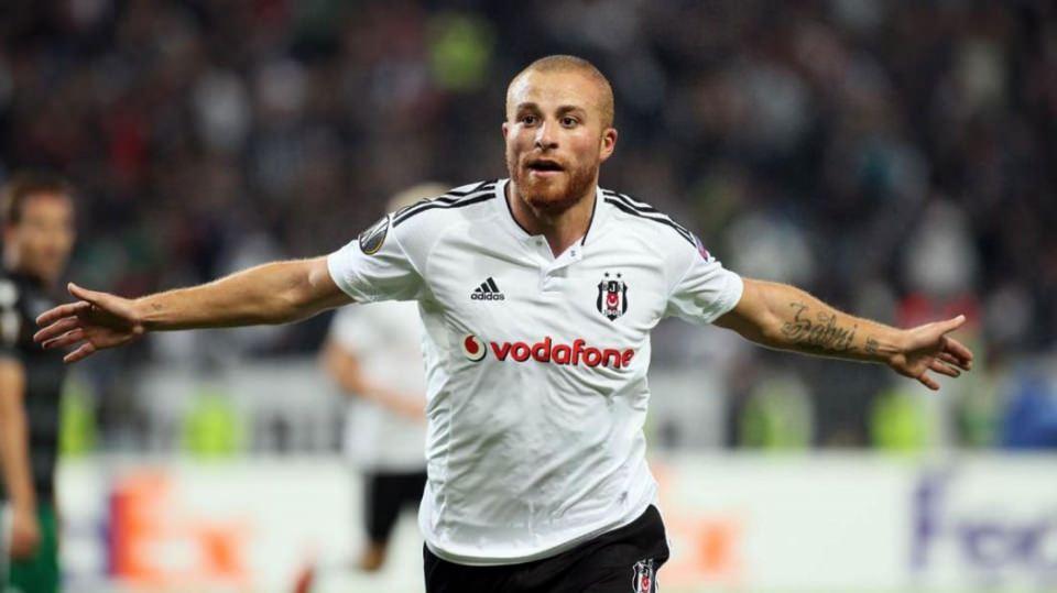 <p>Gökhan Töre</p>
