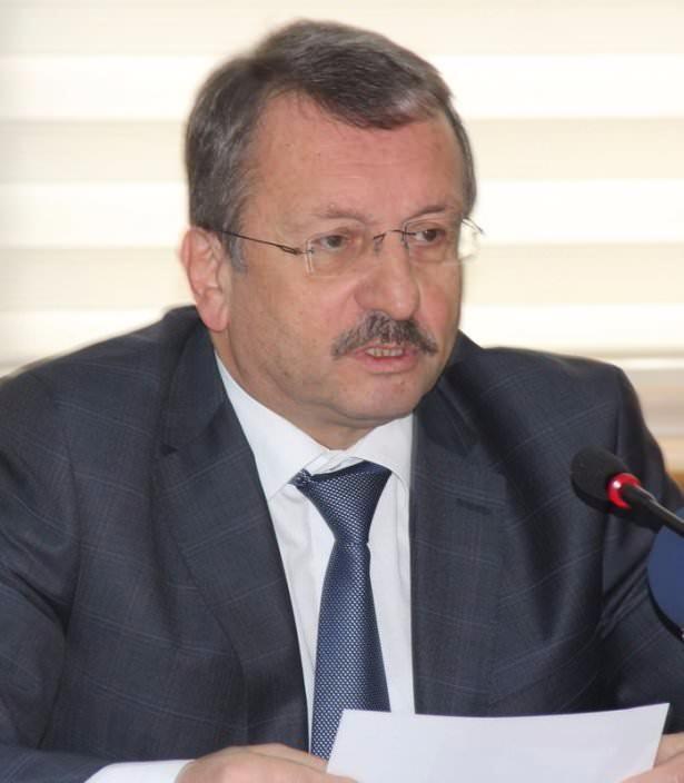 <p> İmdat Sütlüoğlu</p>

<p> </p>
