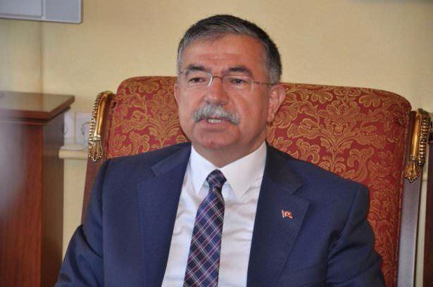 <p>İsmet Yılmaz</p>

<p> </p>
