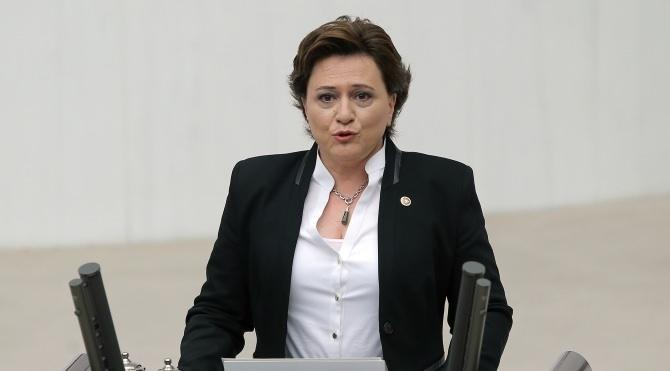<p>Fatma Güldemet Sarı    </p>
