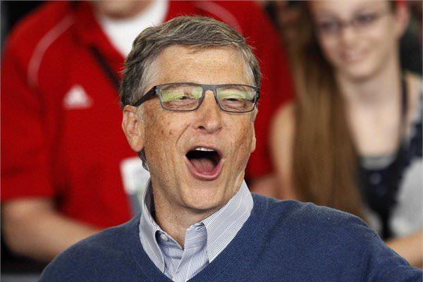 <p>Dünyanın en zengin kişisi Bill Gates nasıl bu hale geldi ve şimdi nasıl bir hayat yaşıyor? İşte Gates'in gösterişli yaşamından kareler...</p>
