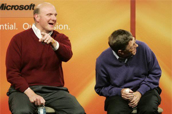 <p><strong>Ballmer ile tanışma</strong></p>

<p>Gates, Harvard'da daha sonra şirketin CEO'su yapacağı Steve Ballmer ile tanıştı. İkili okulun son döneminde tanıştı ve günümüze kadar arkadaşlıklarını korudu. </p>
