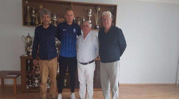 <p>Serdar Kulbilge - Elazığspor ====> Sarıyer</p>