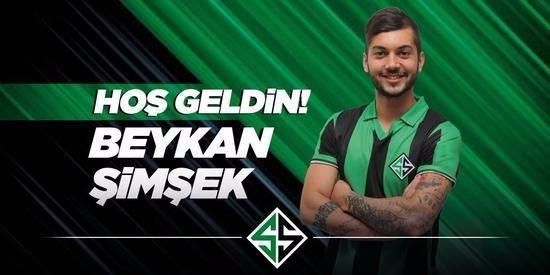 <p>Beykan Şimşek</p>

<p>Fenerbahçe'den Sakaryaspor'a</p>
