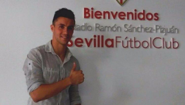 <p>Sebastian Corchia</p>

<p>Lille'den Sevilla'ya</p>
