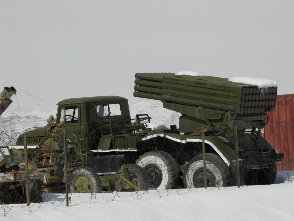 <p> BM-21 tipi MLRS</p>
