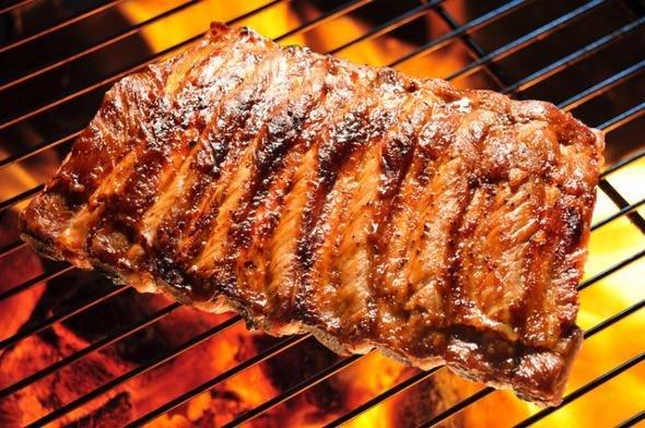 <p>Ülke: Uruguay<br />
<br />
1 yılda kişi başına düşen et miktarı: 55.3 kilogram</p>
