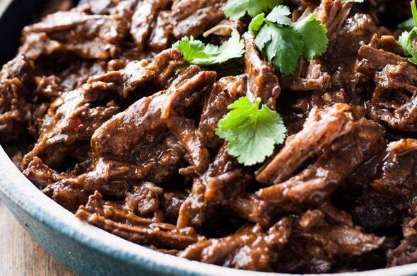 <p>&Uuml;lke: Portekiz<br />
<br />
1 yılda kişi başına d&uuml;şen et miktarı: 93.4 kilogram</p>
