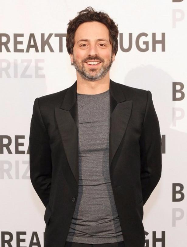 <p><strong>Sergey Brin</strong><br />
İnternet arama motoru Google'un kurucularından olan Sergey Brin 35.2 milyar dolar servete sahip.<br />
Ülke: ABD  </p>
