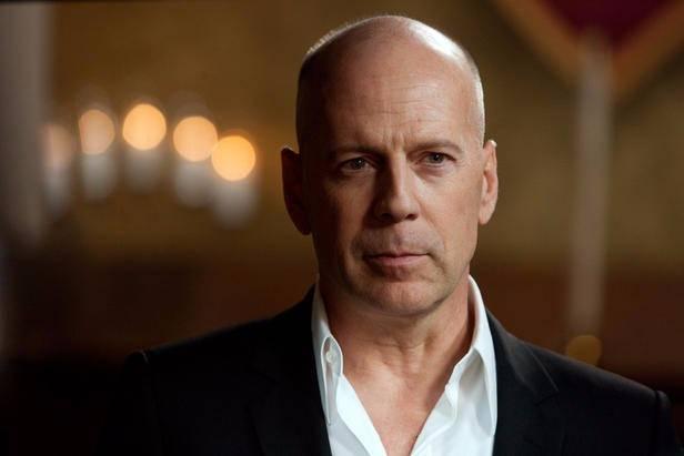 <p><strong>Bruce Willis:</strong> 3.189 milyar dolar (The Sixth Sense)</p>
