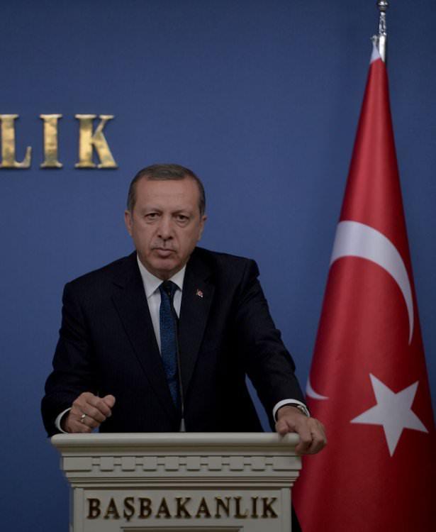 <p>B&uuml;y&uuml;k bir s&uuml;rpriz olmazsa AK Parti'nin adayı Başbakan Recep Tayyip Erdoğan olacak.&nbsp;</p>
