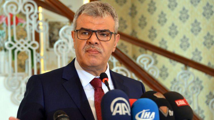 <p>Veysi Kaynak</p>
